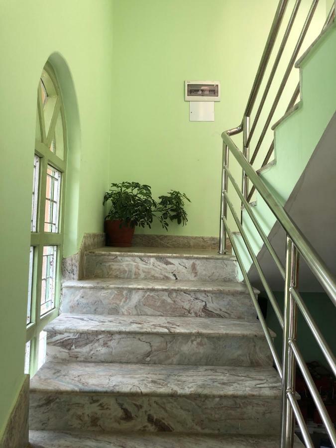 Hotel Blue Magnet Pokhara Bagian luar foto